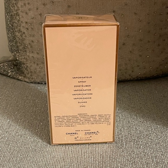 Chanel Allure Fragrance - Picture 6 of 9